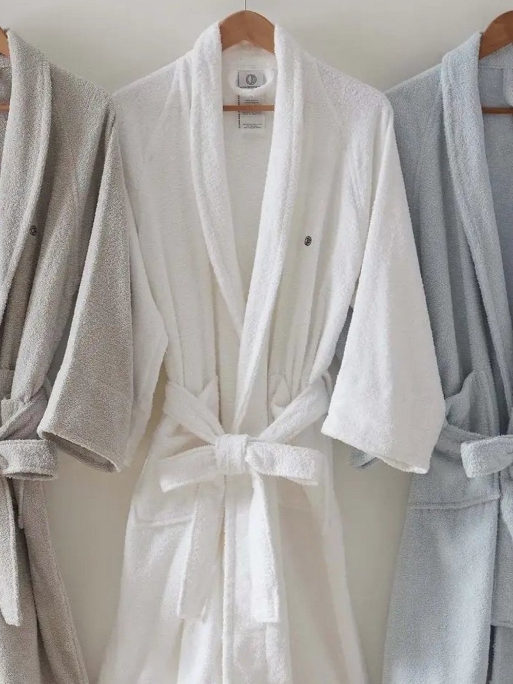 Plush White Terry Bath Robe with Shawl Collar - Luxury Spa Comfort